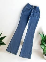 Calça flare feminina