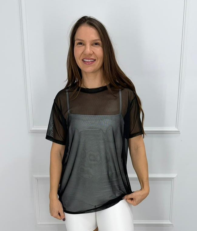 Camisetao de tule preto p/m