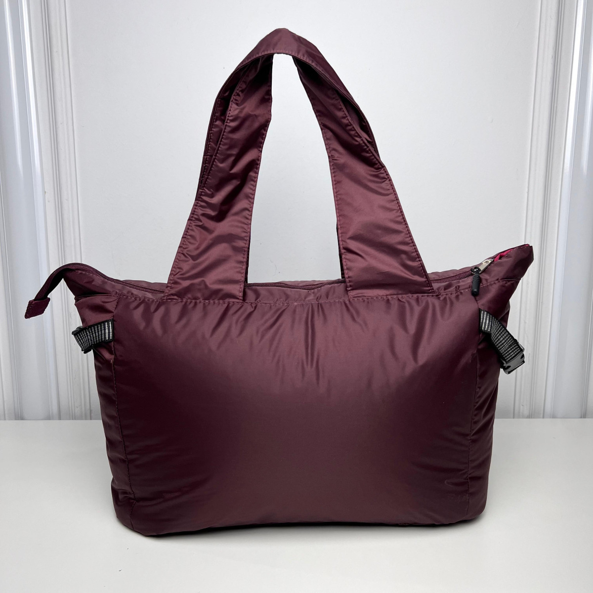 Bolsa tiracolo esporte - caju brasil - vinho ebano