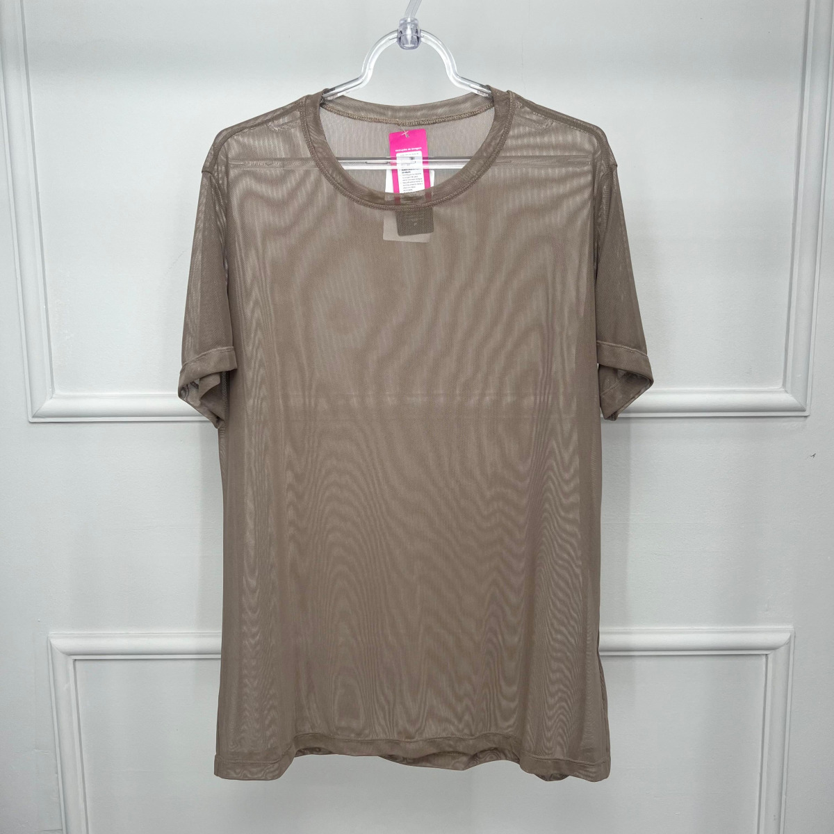 Camisetao plus de tule - castanho - g1