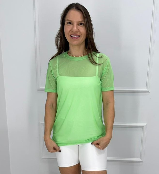 Camisetao de tule verde p/m