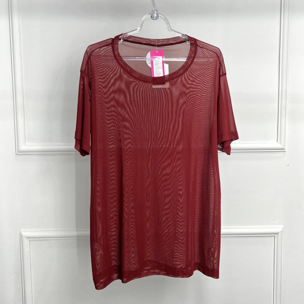 Camisetao plus de tule liso - rubro - g1