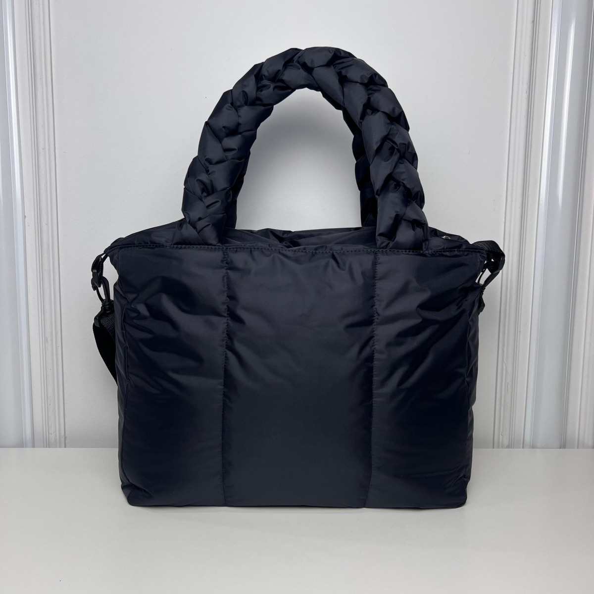 Bolsa trança matelassê - vestem - preto
