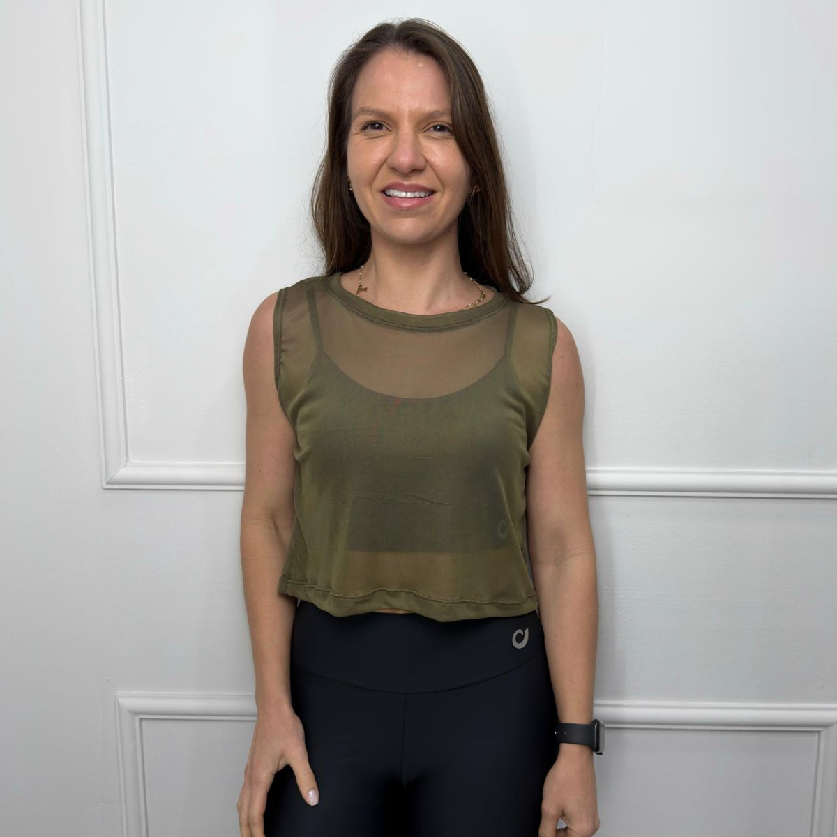 Cropped de tule - verde militar