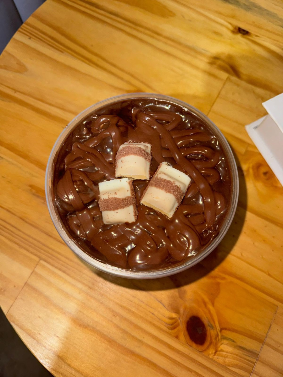 Balde Kinder Bueno Ao Leite com Nutella