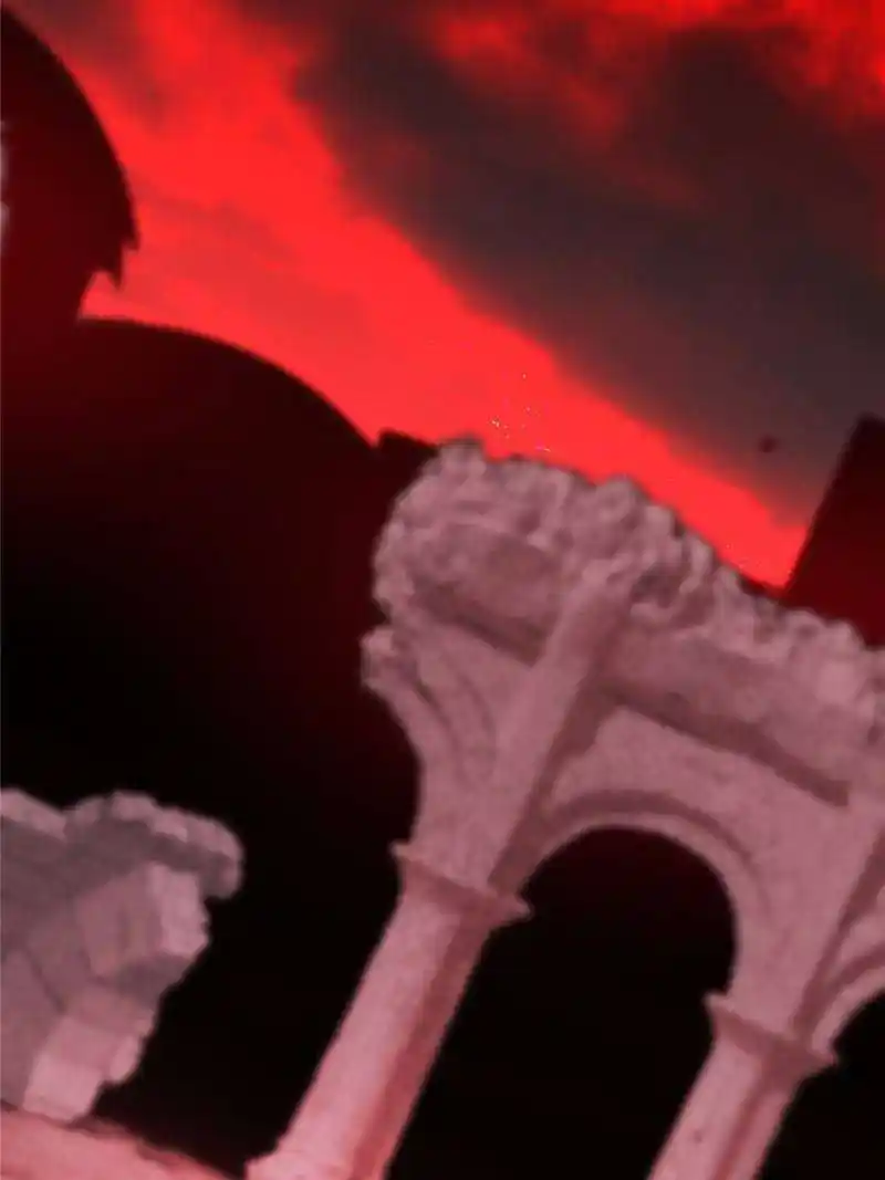 I’m An Evil God Chapter 372