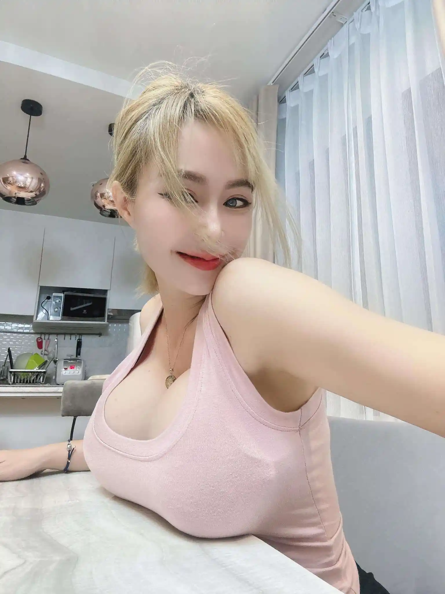 ManhwaFull Chapter 549.1