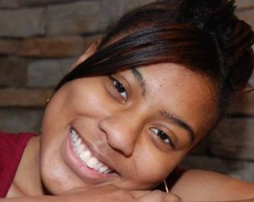 Brenda  Louis