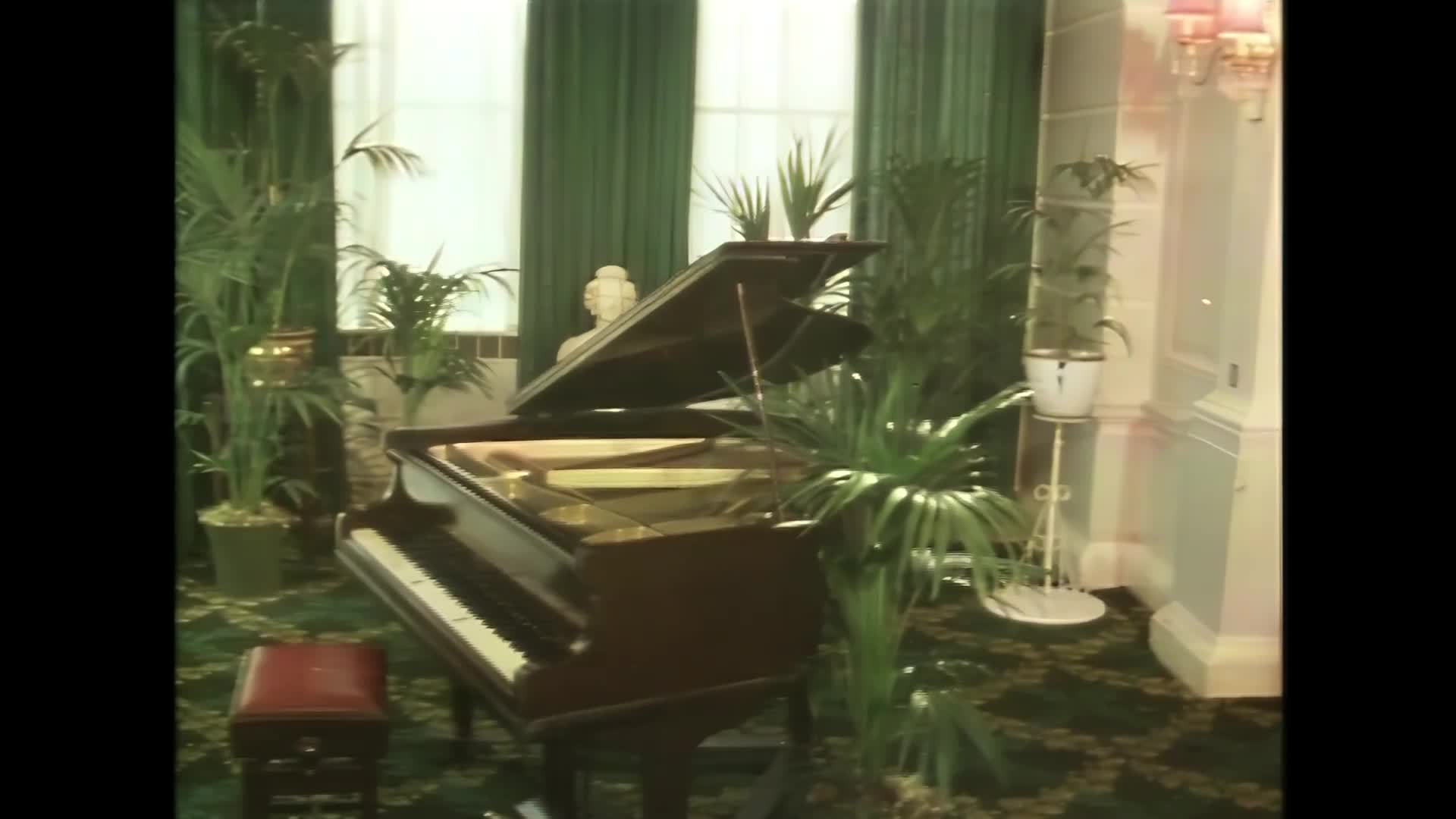 Diana Ross - My Old Piano (Intro Outro 119 BPM) (1080)