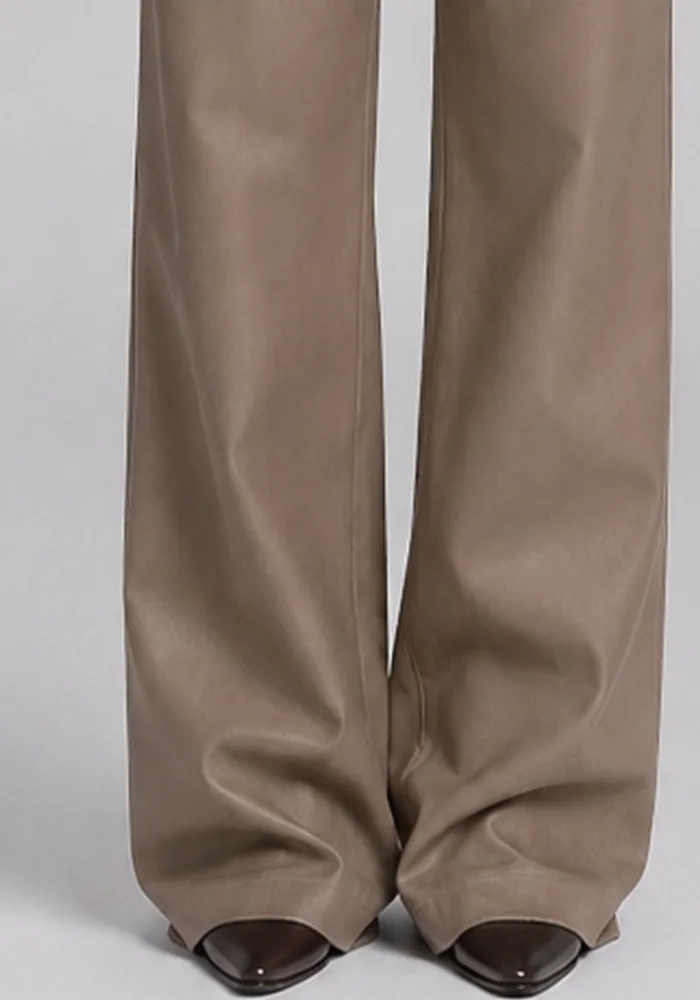 Left Drape