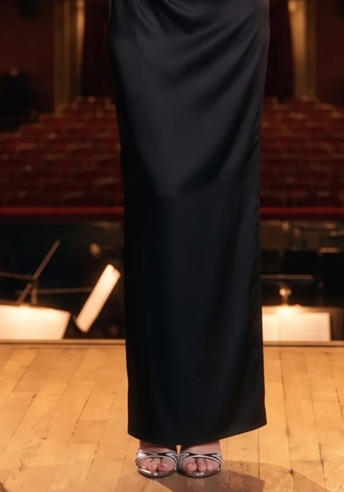 Front Drape