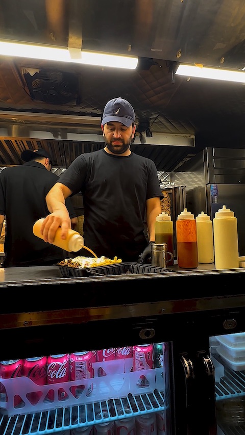 Image of server: Shawarma Bay