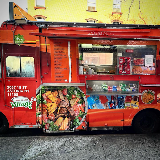 Photo of the cart located at 11th Street and 1st Avenue