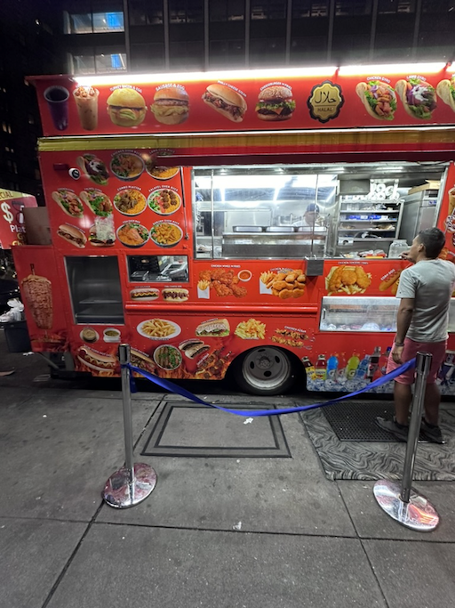 Photo of the cart located at 31st Street and Broadway Avenue