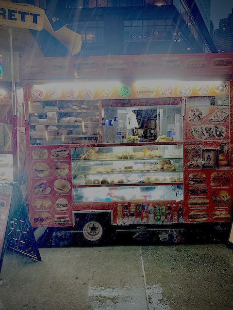 Photo of the cart located at 59th Street and Broadway Avenue