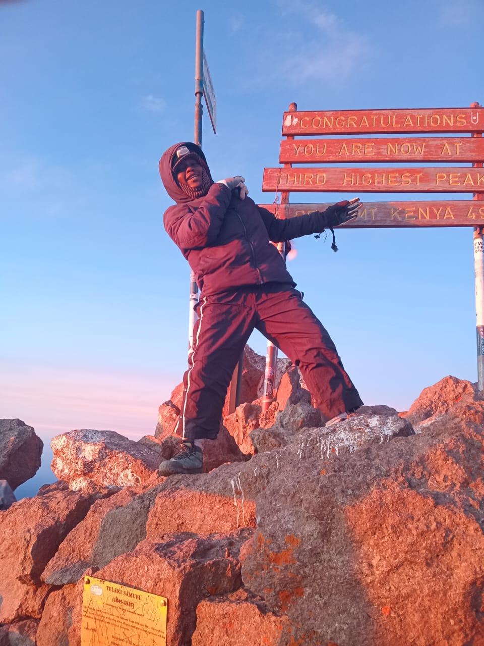 6-Day Maasai Mara Safari and Mtkenya Hiking Combo Budget