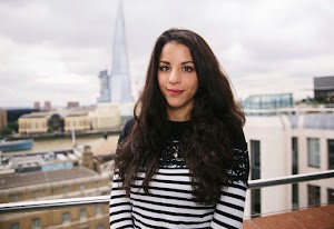 img1.jpg