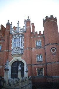 Hampton Court Palace Gatehouse