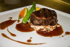 piafrestaurant.jpg