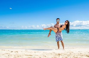 MamitasBeach.jpg