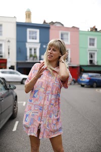 Street Style Portrait on Notting Hill Residential Pavement