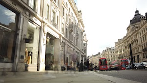 Long Exposure on a Grand London Street at Dusk