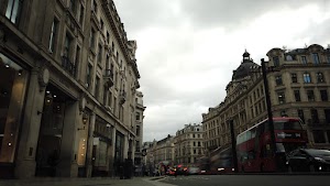 Long Exposure on a Grand London Street at Dusk