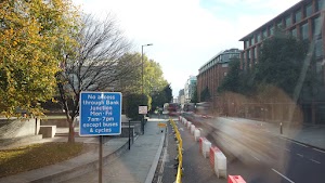 City of London Bus Lane — Buses & Cycles Only Sign
