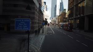 City of London Bus Lane — Buses & Cycles Only Sign