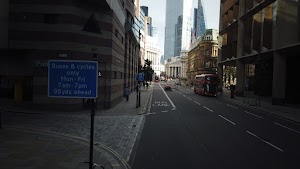 City of London Bus Lane — Buses & Cycles Only Sign