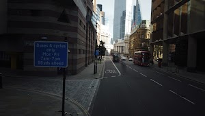 City of London Bus Lane — Buses & Cycles Only Sign