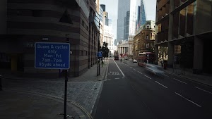 City of London Bus Lane — Buses & Cycles Only Sign