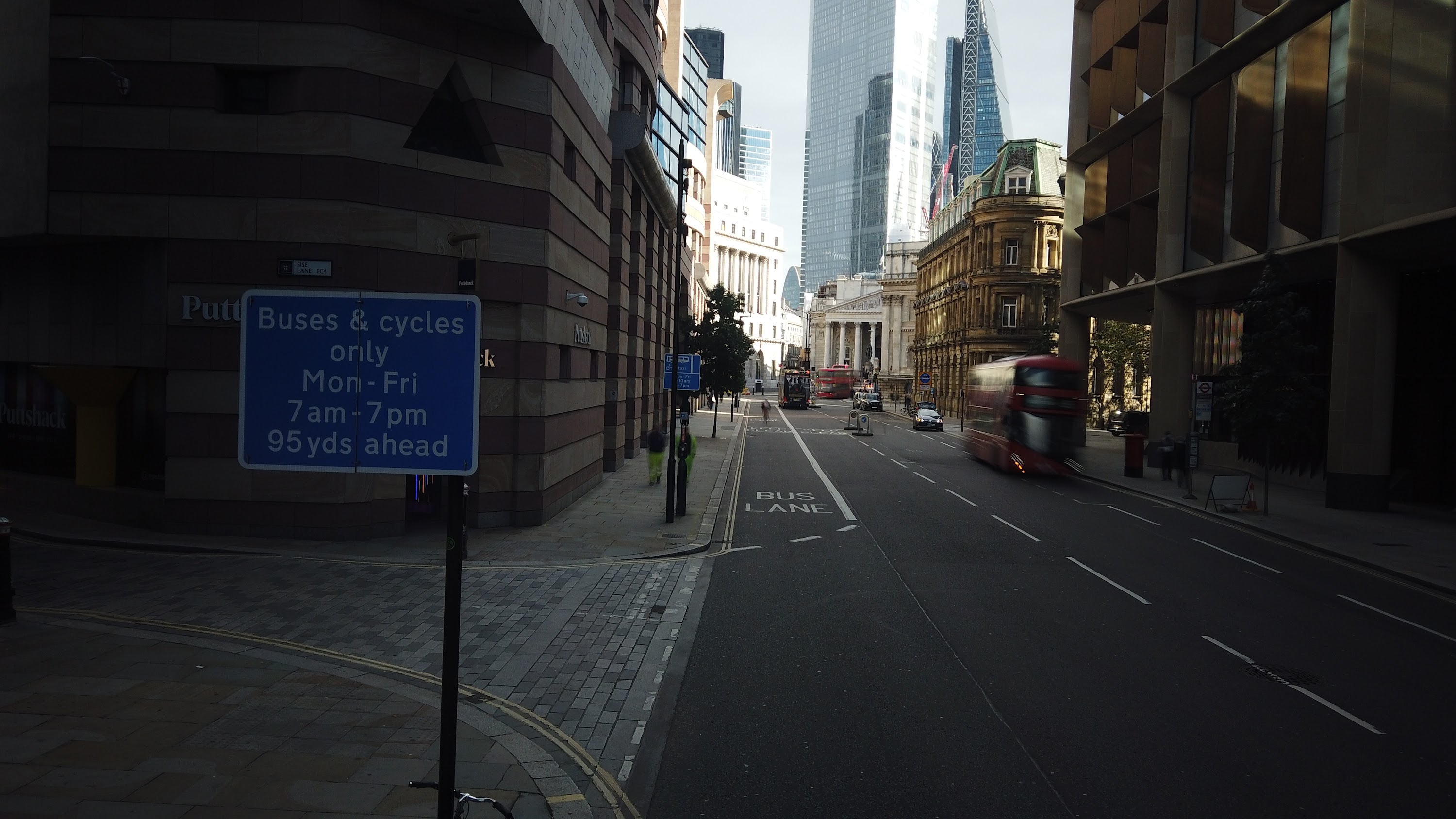 City of London Bus Lane — Buses & Cycles Only Sign