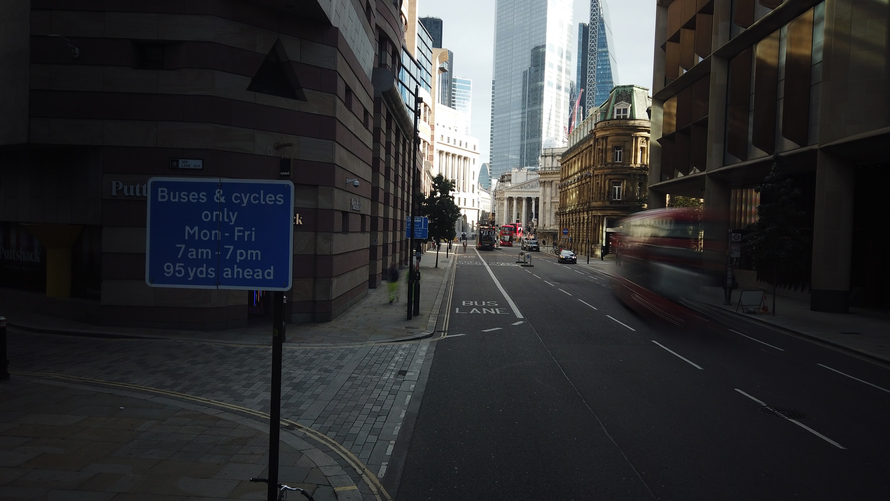 City of London Bus Lane — Buses & Cycles Only Sign