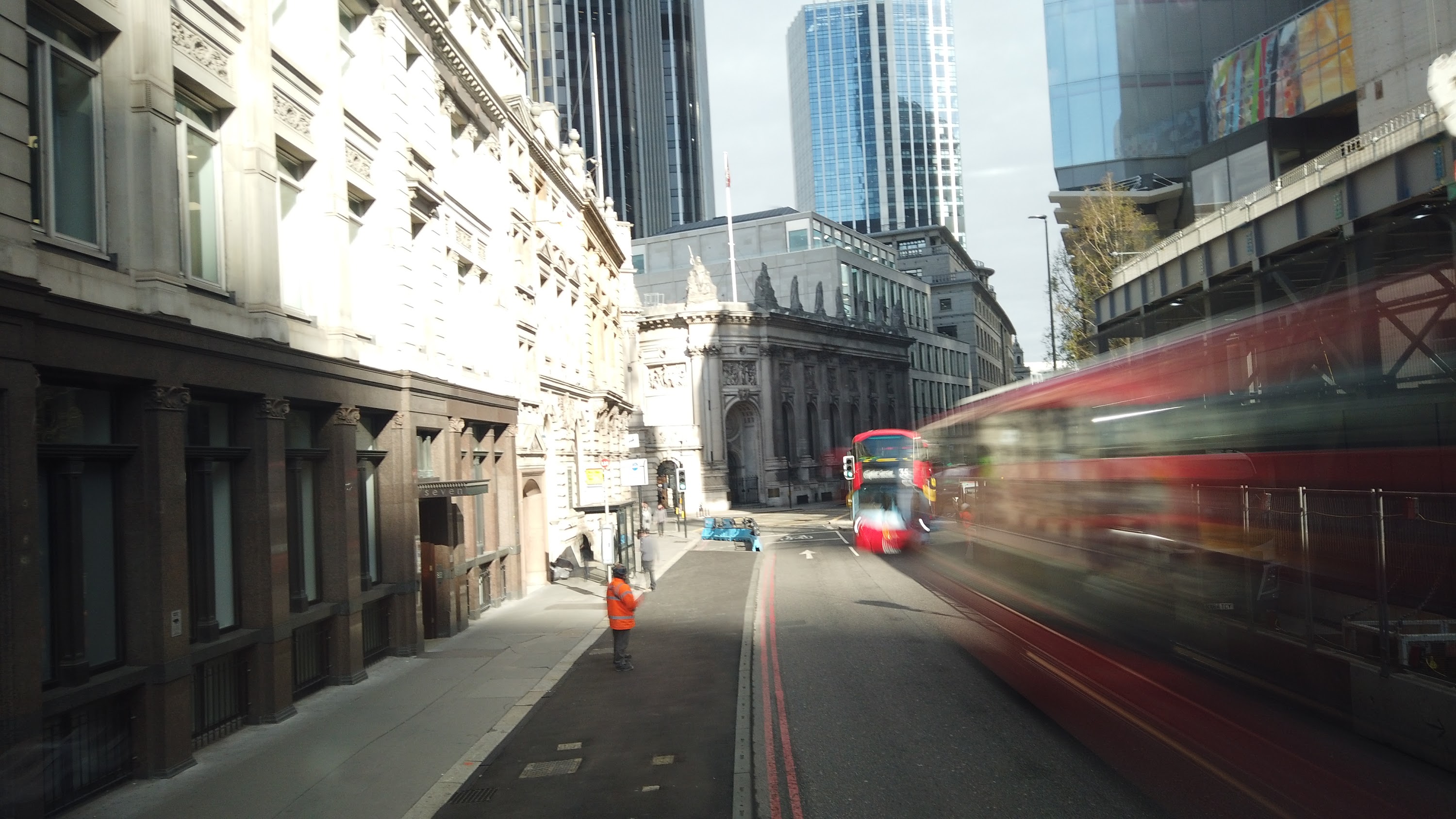 City of London Bus Lane — Buses & Cycles Only Sign