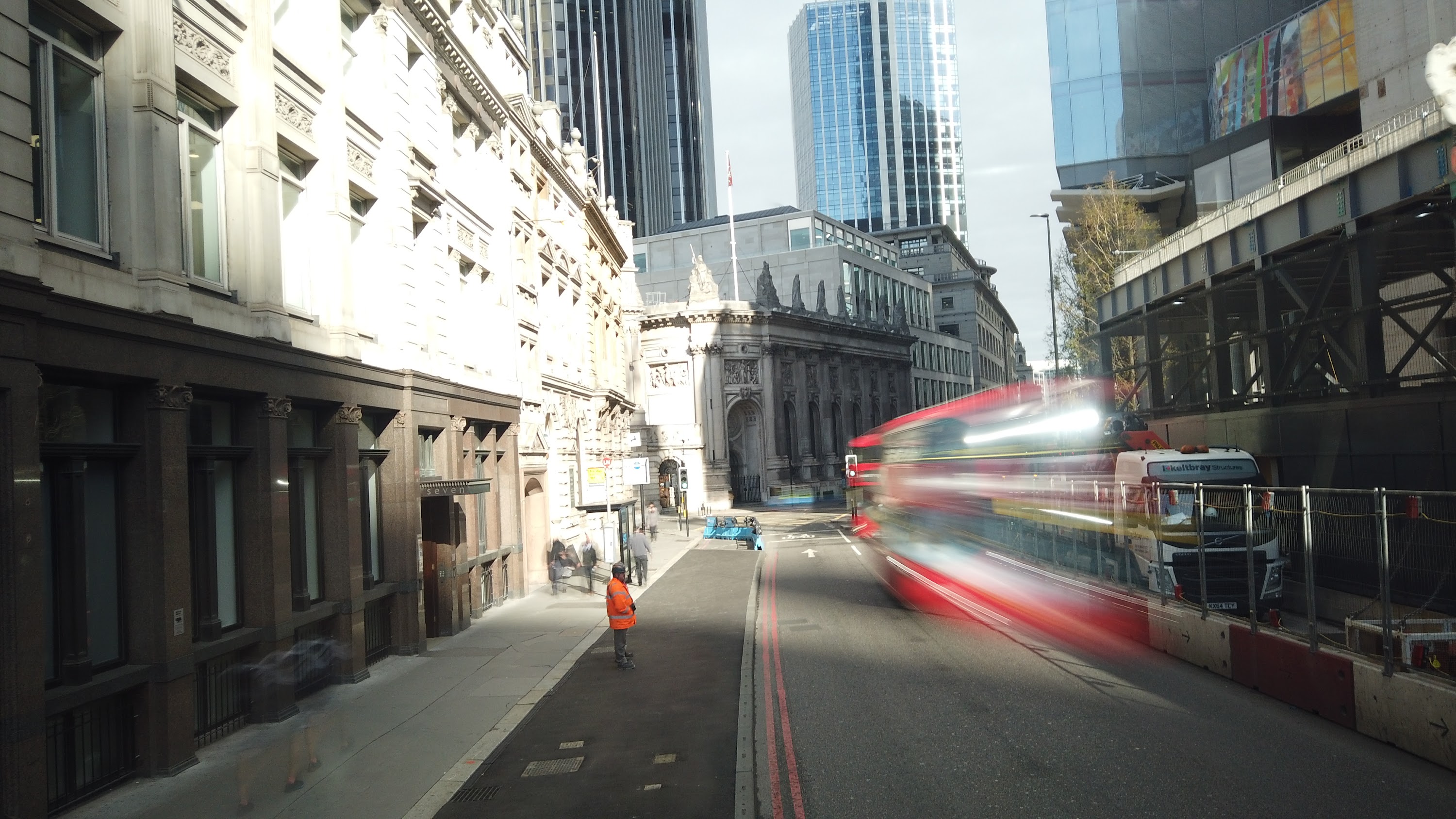 City of London Bus Lane — Buses & Cycles Only Sign