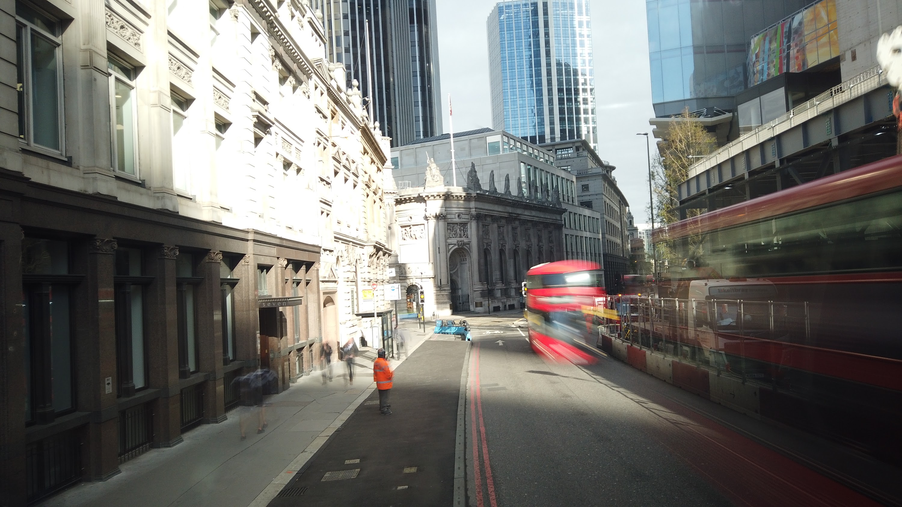 City of London Bus Lane — Buses & Cycles Only Sign