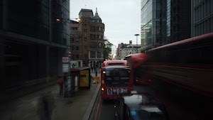 City of London Bus Lane — Buses & Cycles Only Sign