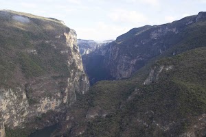 IMG_9776.jpg