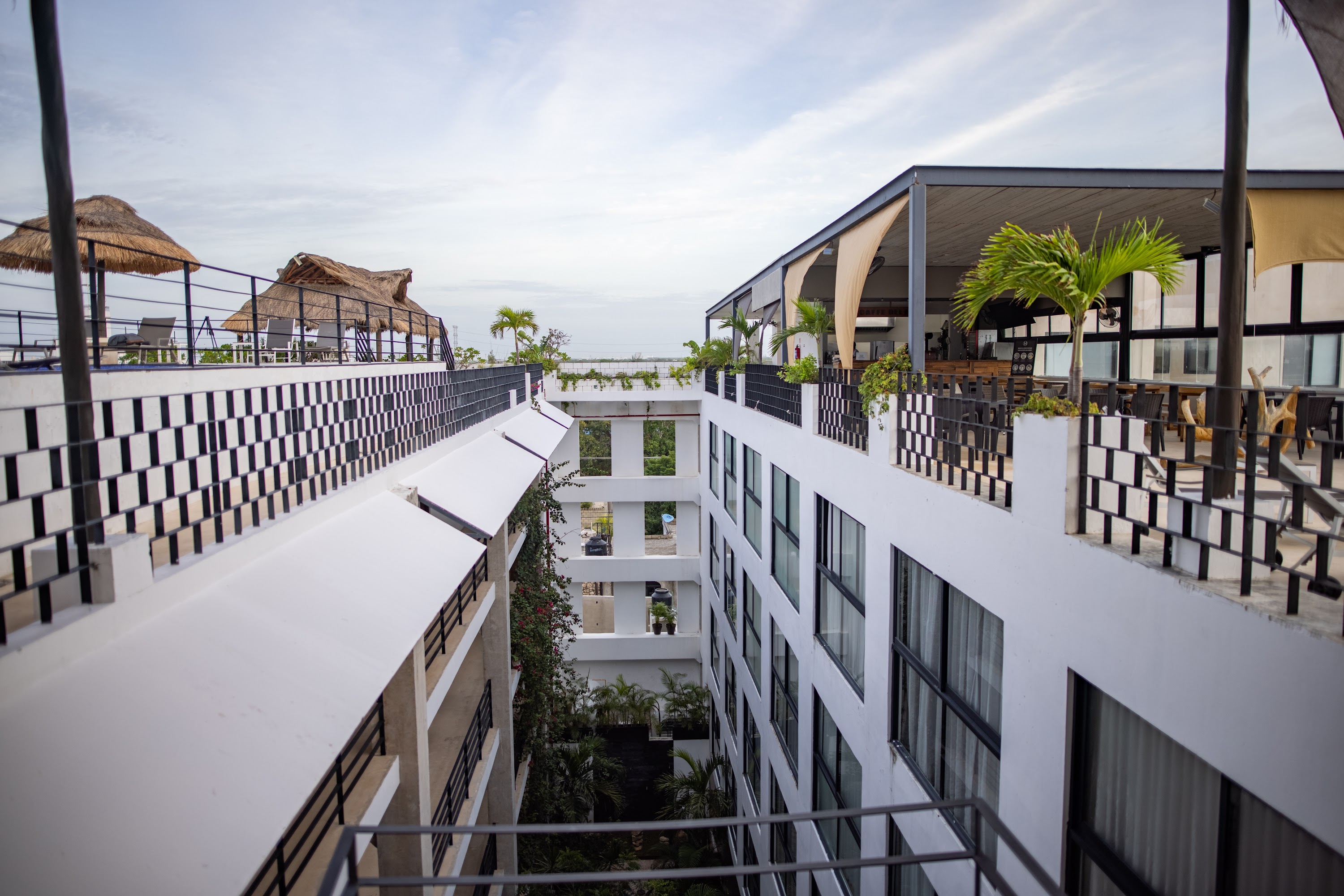 Modern Hotel Courtyard with Rooftop Terraces