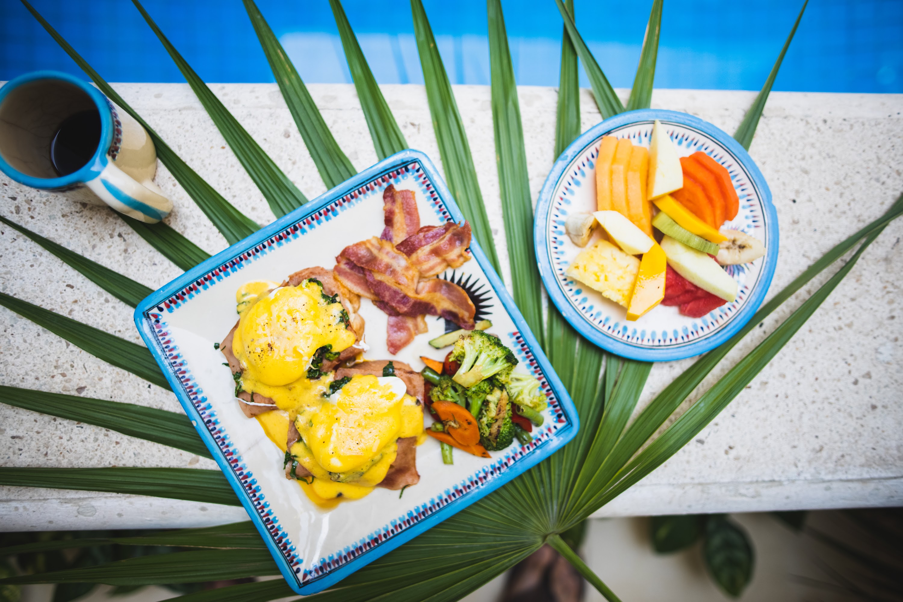 Poolside Breakfast with Eggs Benedict and Fresh Fruit