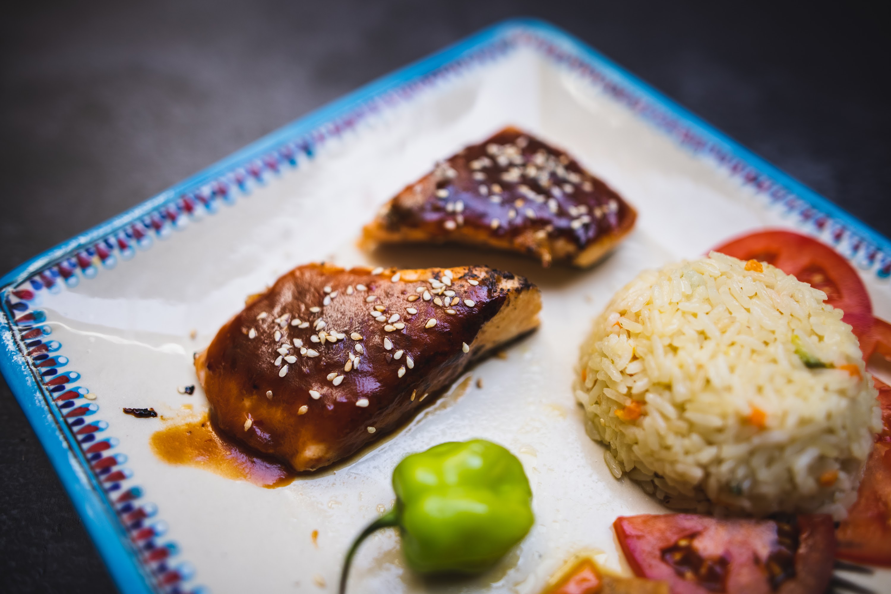 Baked Chicken with Sesame Seeds, Rice, and Pepper