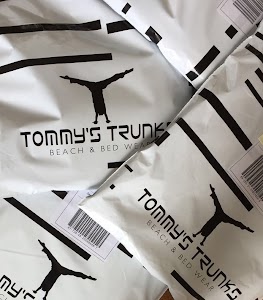 10 Tom_s Trunks Mail Bags.JPG