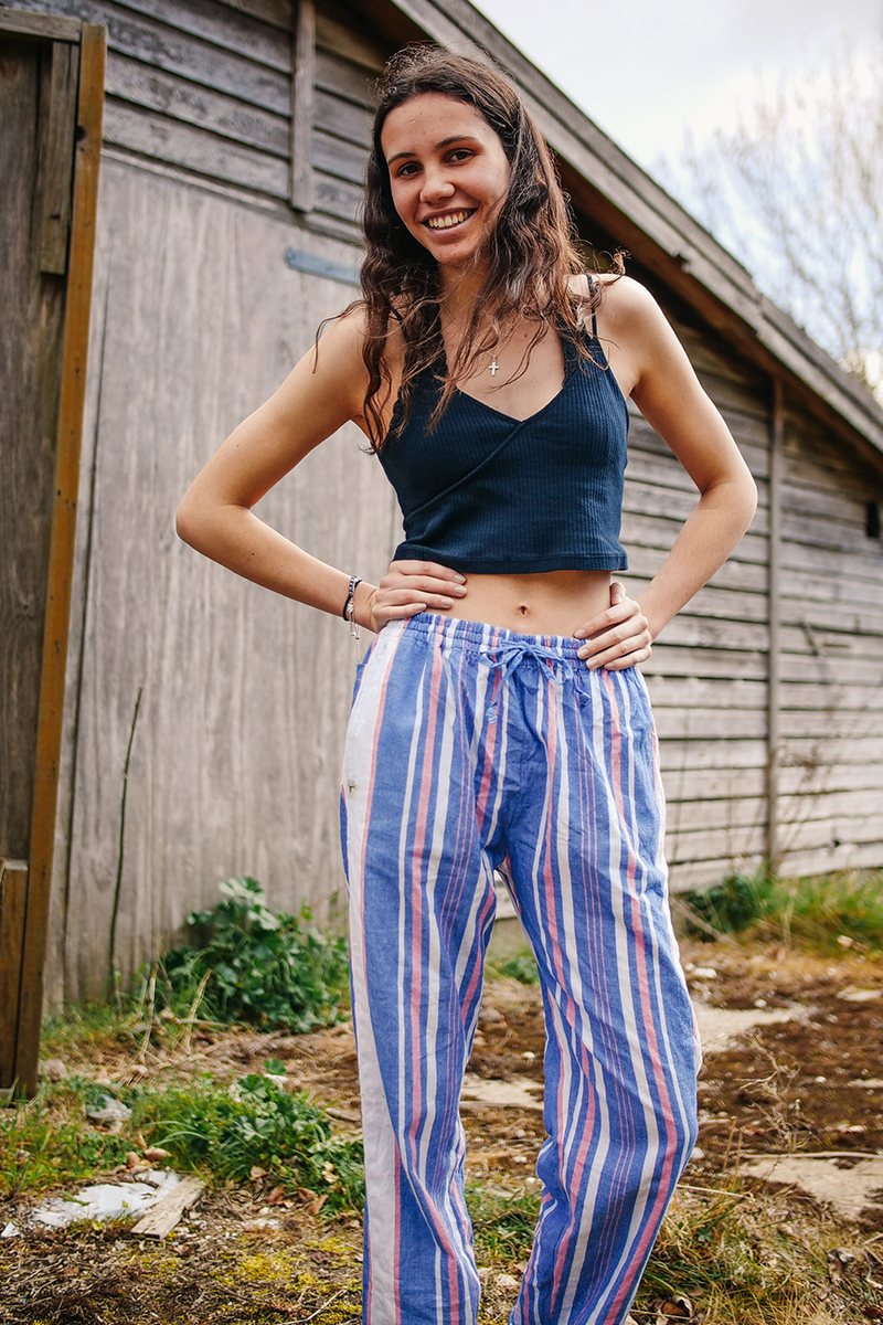 Emma Age 18 Height 190cm Size L Product Classic.jpg