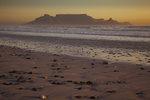 table-mountain-and-the-outline-of-devil-s-peak-and-2022-03-04-02-34-24-utc.jpg