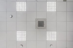 cassette-suspended-ceiling-with-square-halogen-spo-2023-11-27-05-24-47-utc.jpg