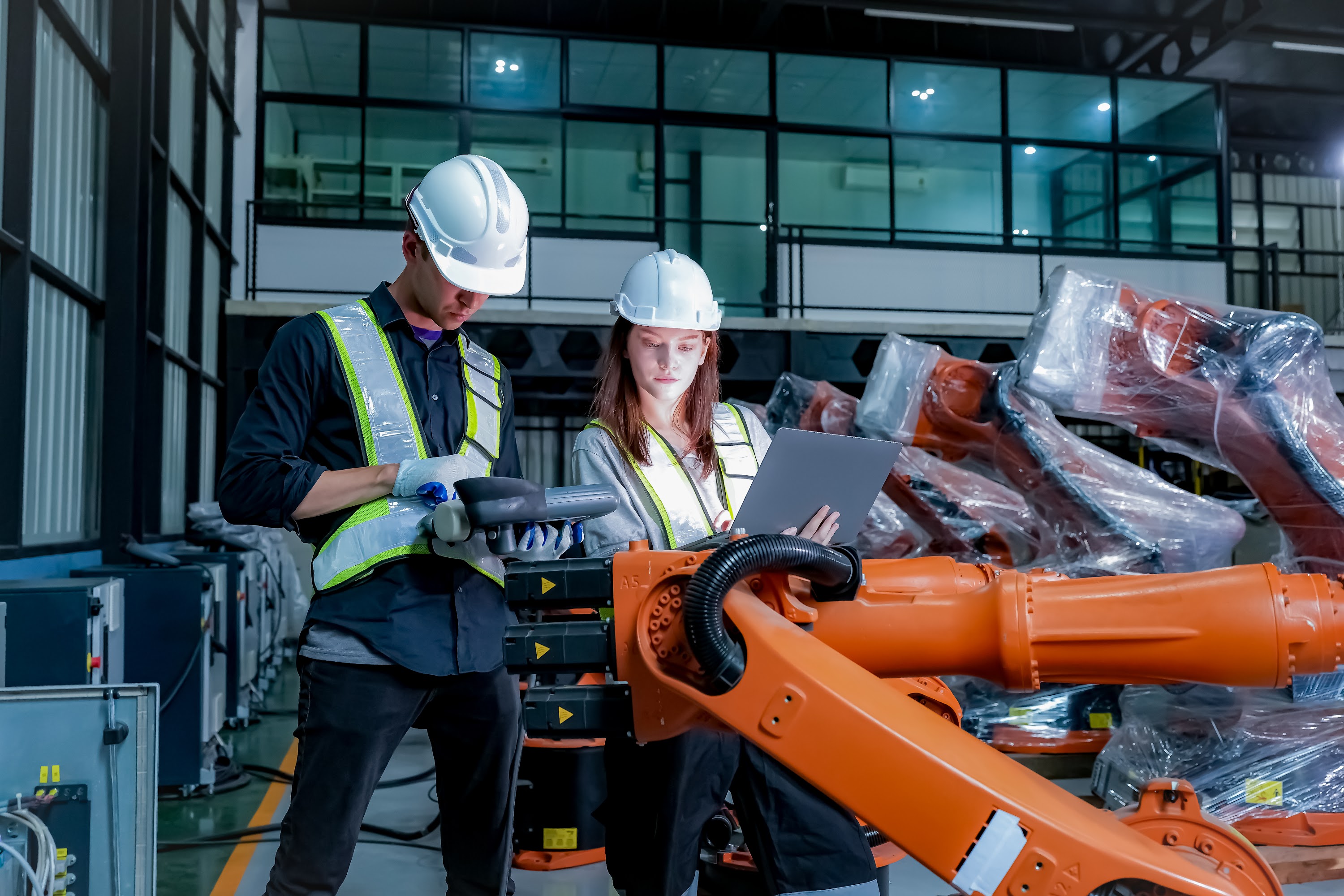robotic-arm-modern-industrial-technology-automate-2024-03-01-20-44-09-utc.jpg
