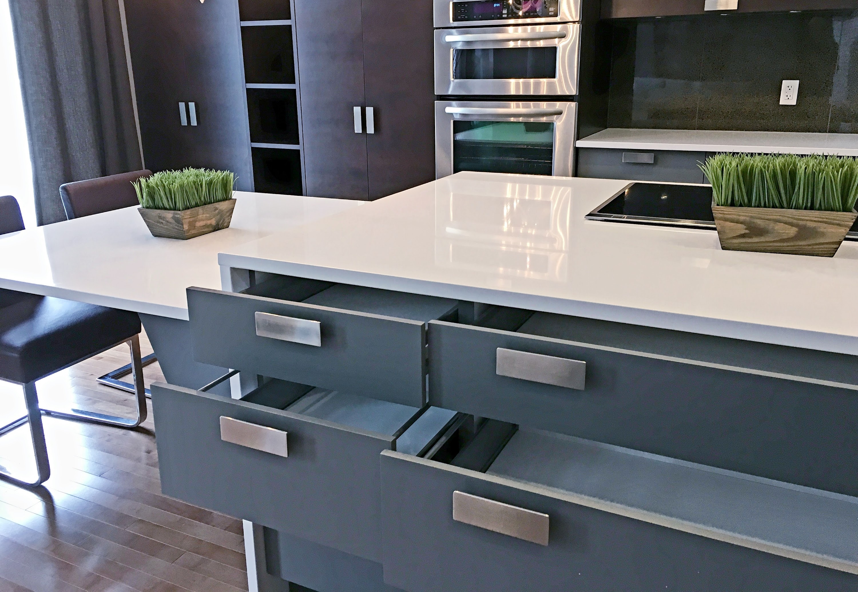 modern-kitchen-design-in-trendy-colors-with-minima-2023-11-27-05-35-35-utc.jpg