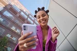 stylish-lady-with-hairstyle-dressed-in-fashionable-2023-11-27-05-23-01-utc.jpg