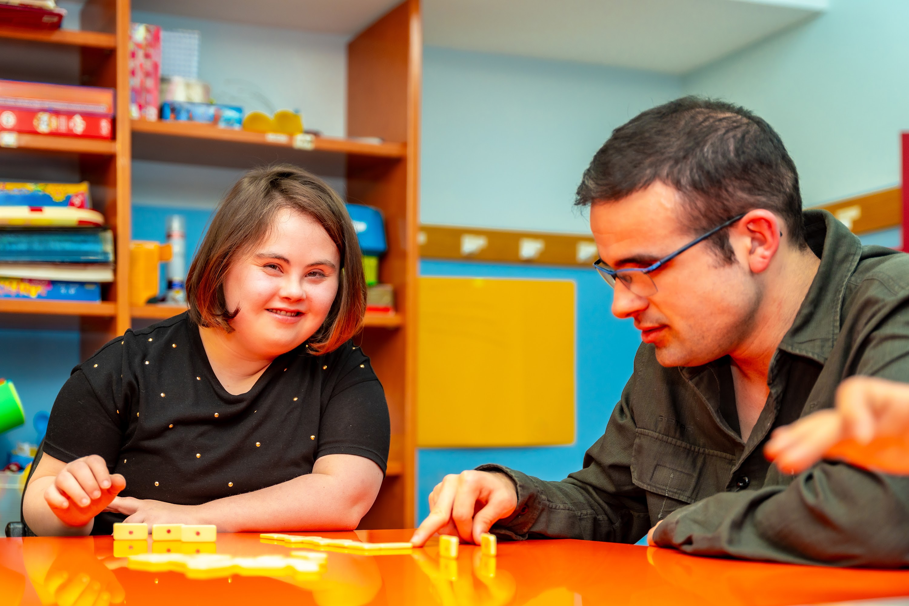 people-with-special-needs-playing-board-skill-game-2024-03-05-18-06-30-utc.jpg